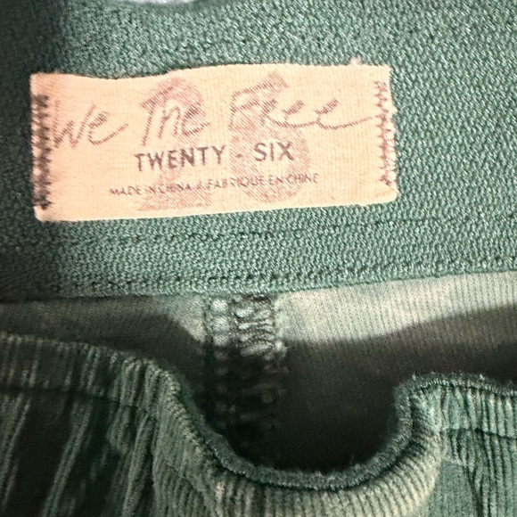 We The Free Jayde Corduroy Pull On Flare Pants Green Size 26. - Picture 5 of 8